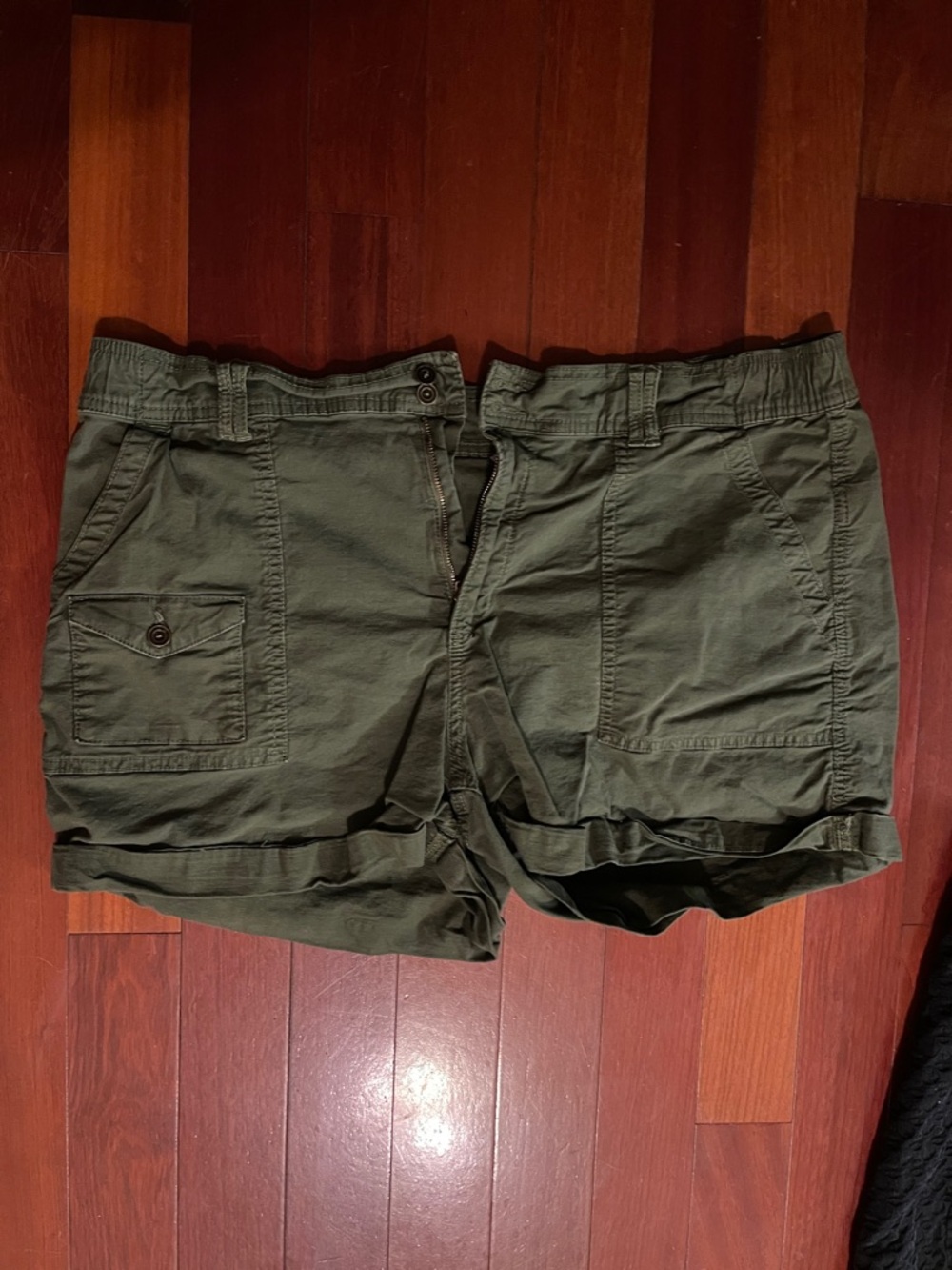 Time and Tru Olive Utility Shorts with Button Flap